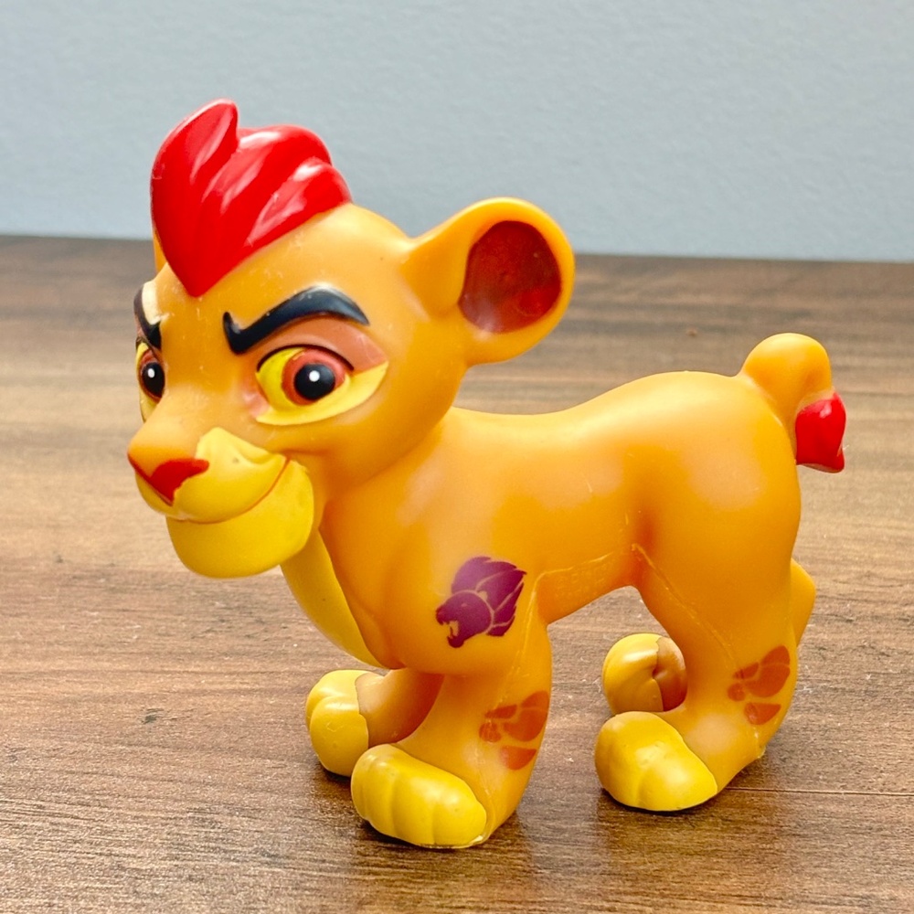 Disney Junior Lion Guard KION Lion Cub Toy Figure Bath Toy Cake Topper